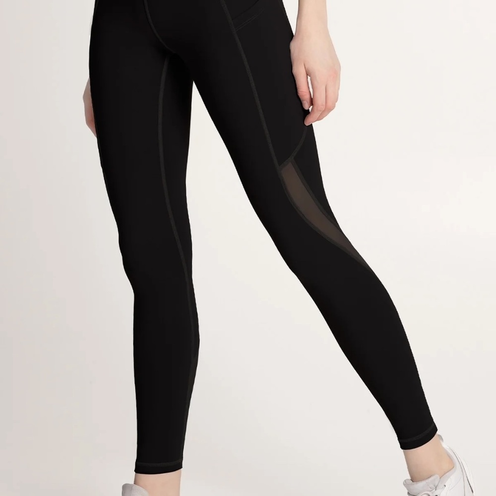 NWT Pineapple Clothing Cassi leggings with pockets